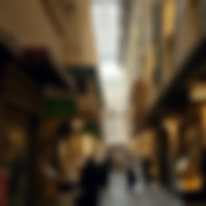 Exploring the Gold Souk in Deira: A Wealth of Culture and Commerce Summary
